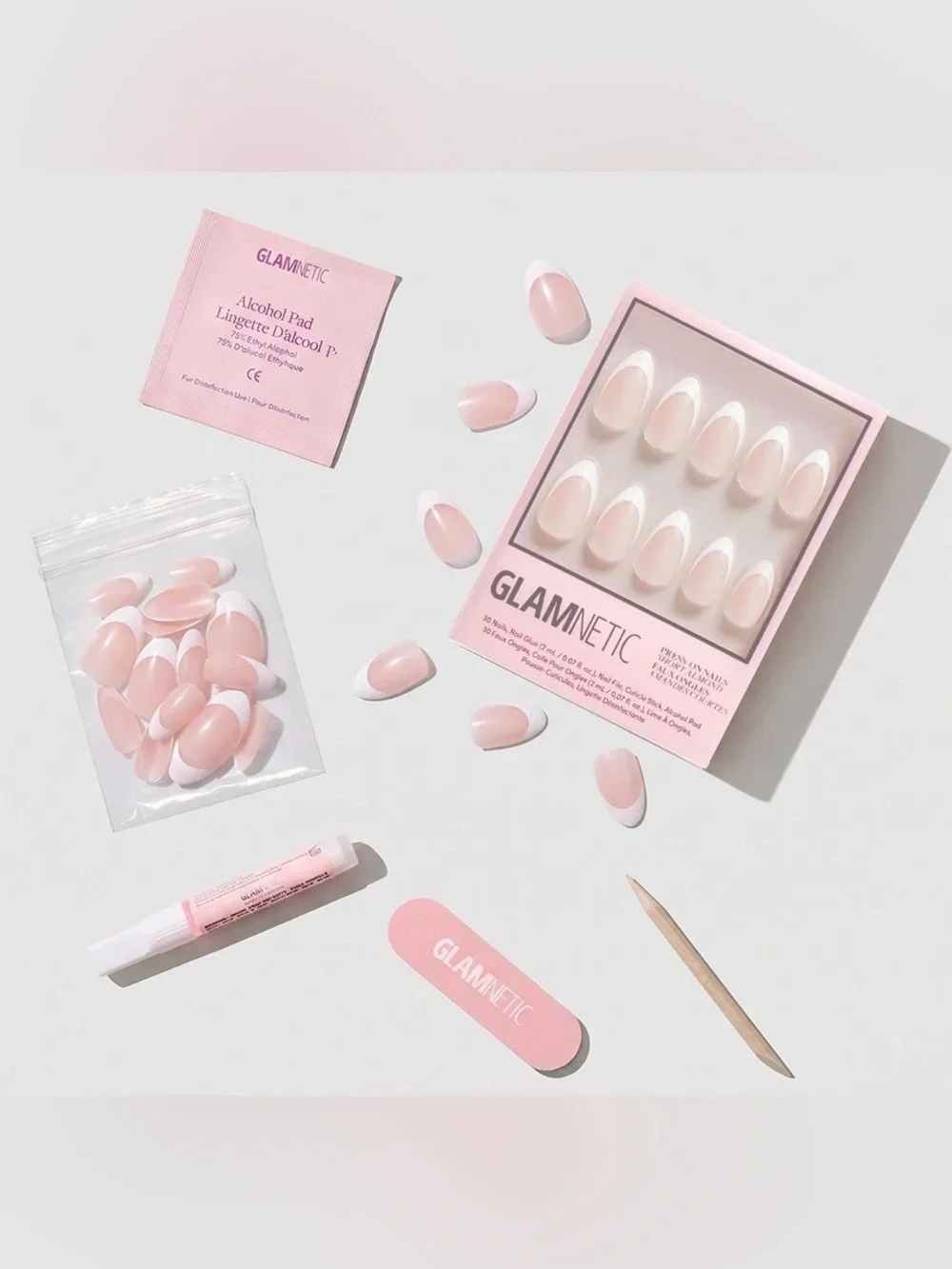 Glamnetic Short Almond Classic White French Tip Nail Set
